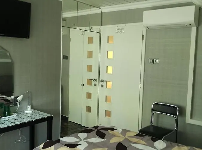 Balaton Apartmanhaz Gazde/Camere de închiriat