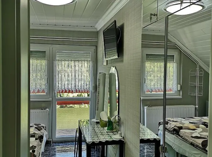 Balaton Apartmanhaz * Siófok